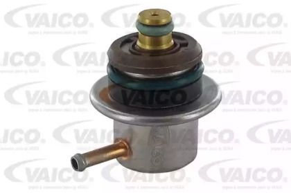 Регулятор давления топлива Vaico V10-2262.