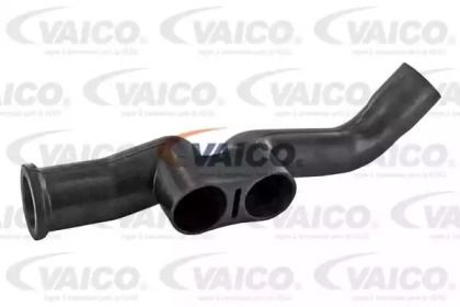 Патрубок вентиляції картера на Volkswagen Vento  Vaico V10-2772.