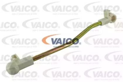 Шток вилки переключения передач Vaico V10-6200.