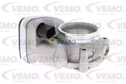 Дросельна заслінка на БМВ Е46 Vemo V20-81-0001.