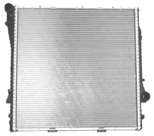 Радиатор охлаждения двигателя на БМВ Х5 Е53 NRF 55330.