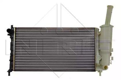 Радиатор охлаждения двигателя NRF 58273.