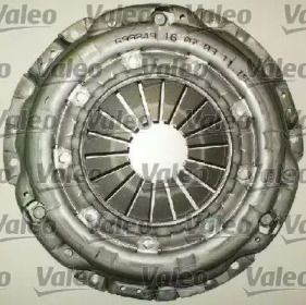 Комплект зчеплення на Ford Maverick  Valeo 821085.