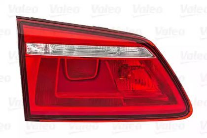 Задній лівий ліхтар на Volkswagen Golf  Valeo 045384.