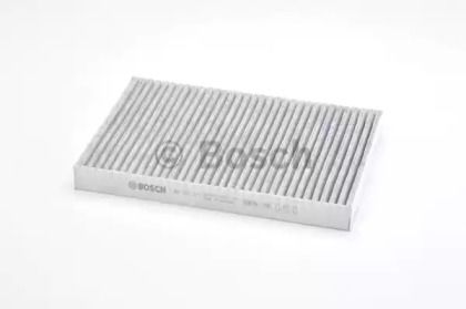 Угольный фильтр салона на Ауди A4 Б6 Bosch 1 987 432 371.