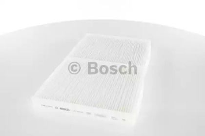 Салонный фильтр на БМВ Е10 Bosch 1 987 435 064.