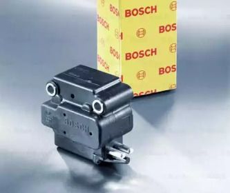 Регулятор давления топлива Bosch F 026 T03 007.