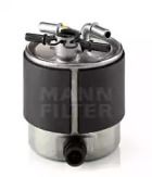 Топливный фильтр на Ниссан Мурано  Mann-Filter WK 920/7.