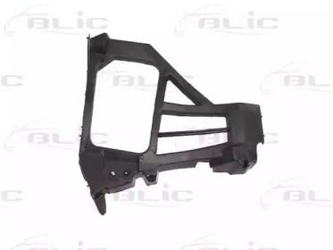 Праве кріплення заднього бампера на Ford Focus  Blic 6508-06-2533932P.