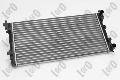 Радіатор охолодження двигуна на Audi A1  Loro 003-017-0030.