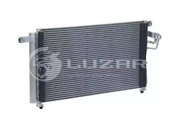Радиатор кондиционера Luzar LRAC 08G1.