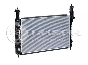 Алюминиевый радиатор охлаждения двигателя на Шевроле Каптива  Luzar LRc 05146.