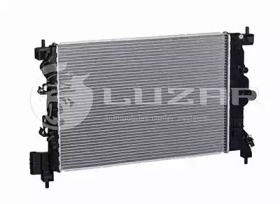 Алюмінієвий радіатор охолодження двигуна на Chevrolet Aveo T300 Luzar LRc 0595.
