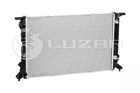 Алюмінієвий радіатор охолодження двигуна на Audi Q5  Luzar LRc 18180.