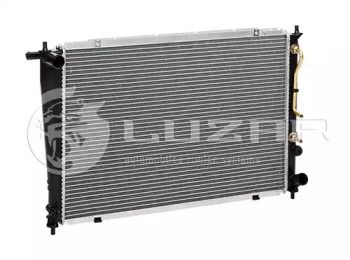 Алюминиевый радиатор охлаждения двигателя на Hyundai H-1  Luzar LRc HUPr96250.