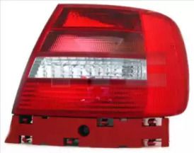 Задний правый фонарь на Audi A4 B5 Tyc 11-0005-01-2.