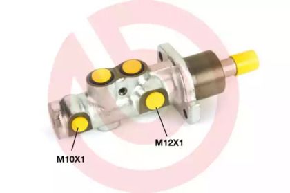 Головний гальмівний циліндр Brembo M 61 021.