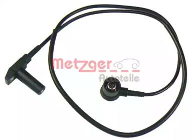 Датчик положення колінчастого валу на Mercedes-Benz E280 Metzger 0902213.