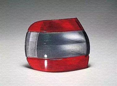 Задний правый фонарь на Fiat Siena  Magneti Marelli 712386201129.