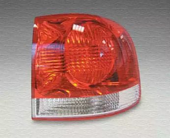 Задний правый фонарь на Volkswagen Touareg  Magneti Marelli 714028250801.