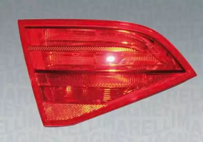 Задний левый фонарь на Audi A4 B8 Magneti Marelli 714021960701.