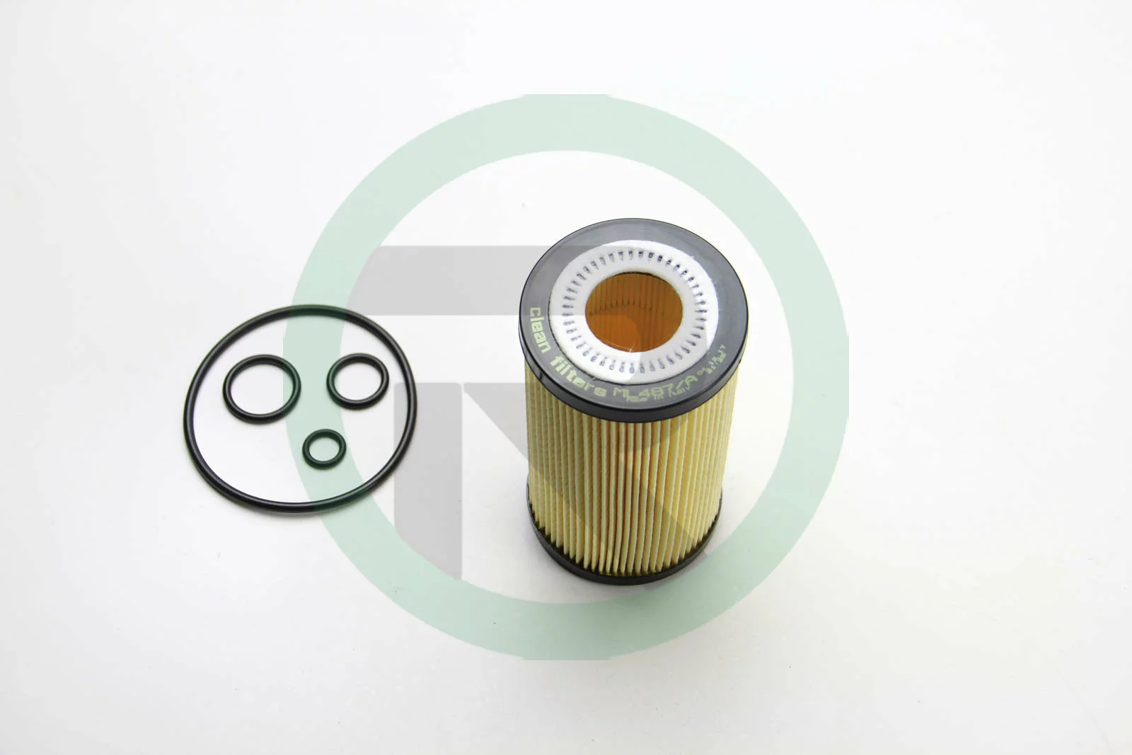 Масляний фільтр на Mercedes-Benz Viano  Clean Filters ML 487/A.