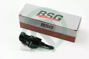Головний циліндр зчеплення на Volkswagen Transporter  BSG BSG 90-425-004.