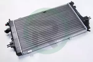 Алюмінієвий радіатор охолодження двигуна JP Group 1214202900 фотографія 1.