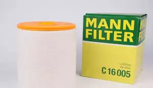 Повітряний фільтр на Ауді А6 С7 Mann-Filter C 16 005.