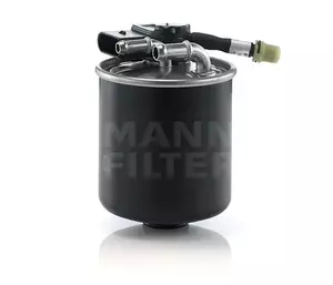 Паливний фільтр на Mercedes-Benz SLK  Mann-Filter WK 820/17.