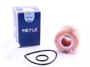 Масляний фільтр на Lexus NX  Meyle 30-14 322 0008.