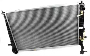 Радиатор охлаждения двигателя на Киа Спортейдж  NRF 53342.