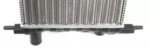 Радиатор охлаждения двигателя NRF 58711 фотография 3.