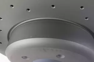 Вентилируемый тормозной диск с перфорацией Otto Zimmermann 150.3434.52 фотография 3.