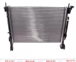 Радиатор охлаждения двигателя Renault 82 00 418 327 фотография 1.