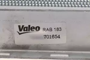 Алюминиевый радиатор охлаждения двигателя Valeo 701654 фотография 6.